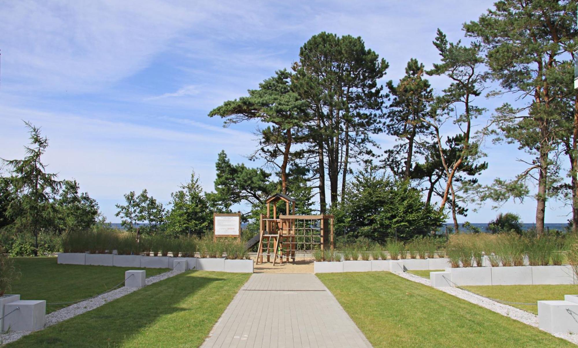 Let'S Sea - 2 Bedroom - Premium Baltic Apartment With Front Sea View Garden And Spa Access Гонски Экстерьер фото